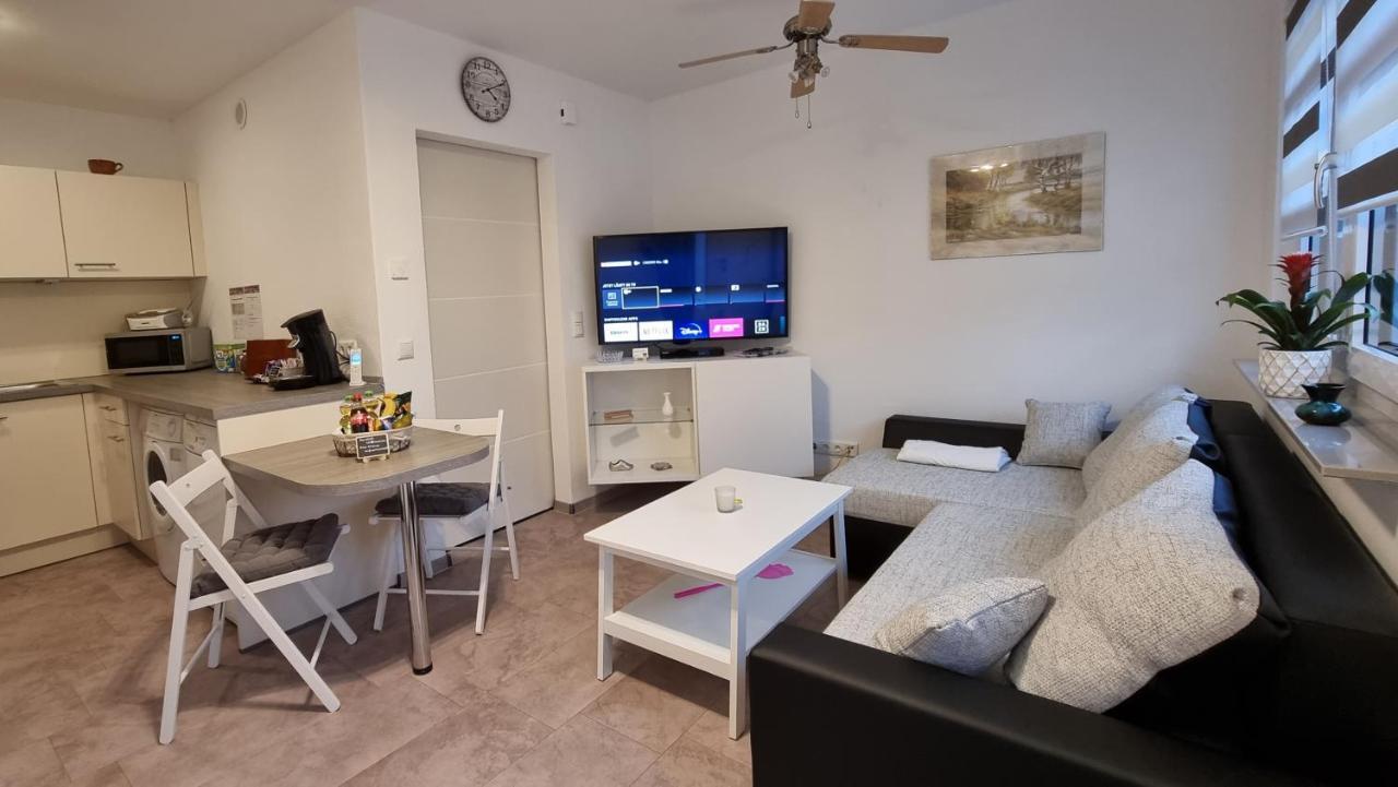 Gemuetliche Ferienwohnung Reinsfeld Екстериор снимка